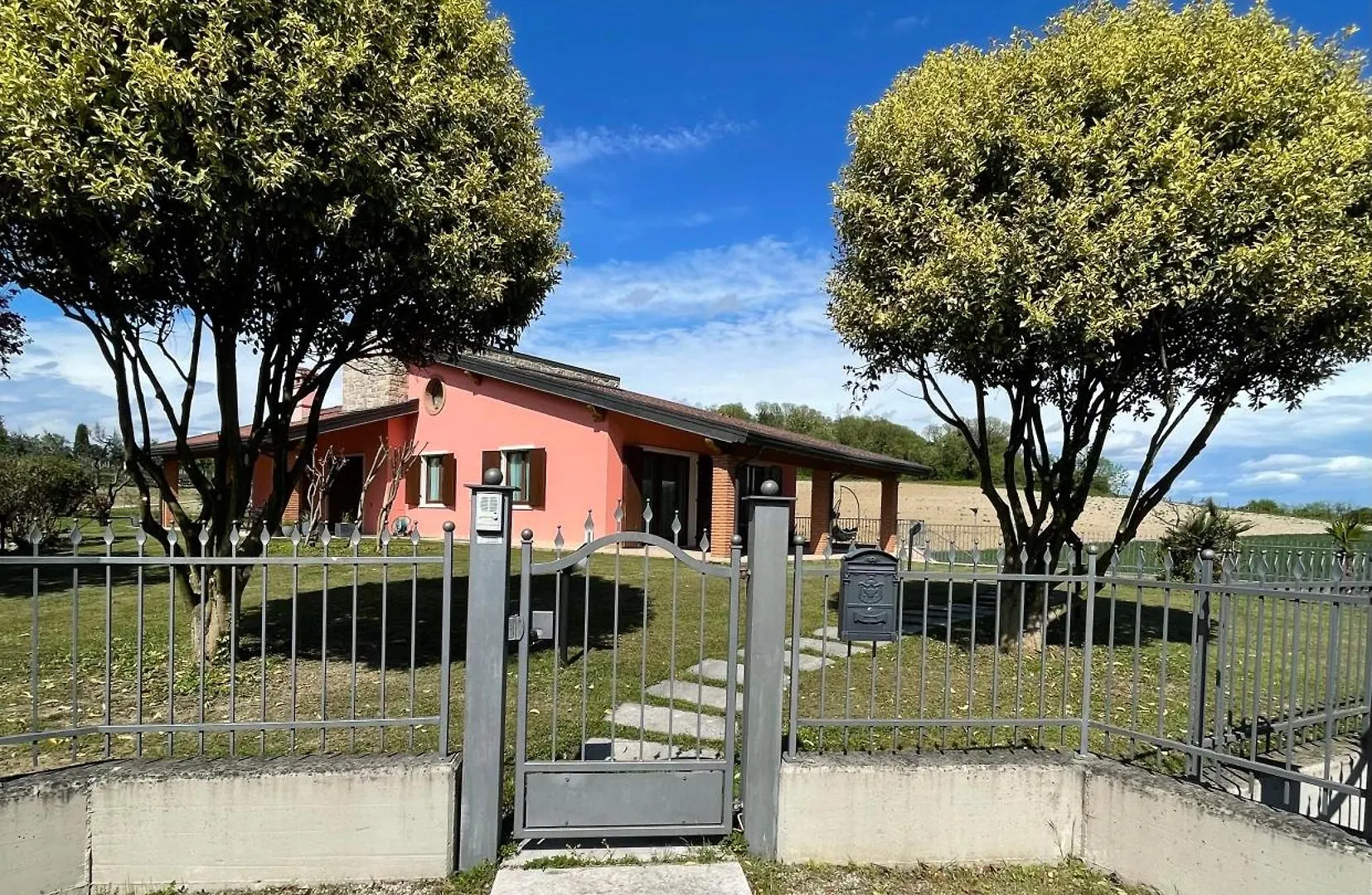 Residenza Al Pellegrino Apartment Peschiera del Garda