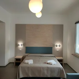 Iris Ar Holiday-home Apartament